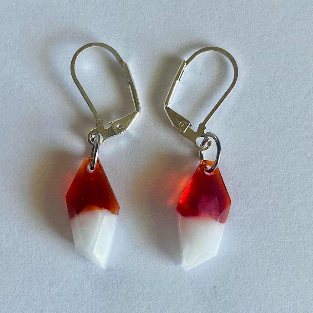 White and red jewel resin earrings OPTION 1